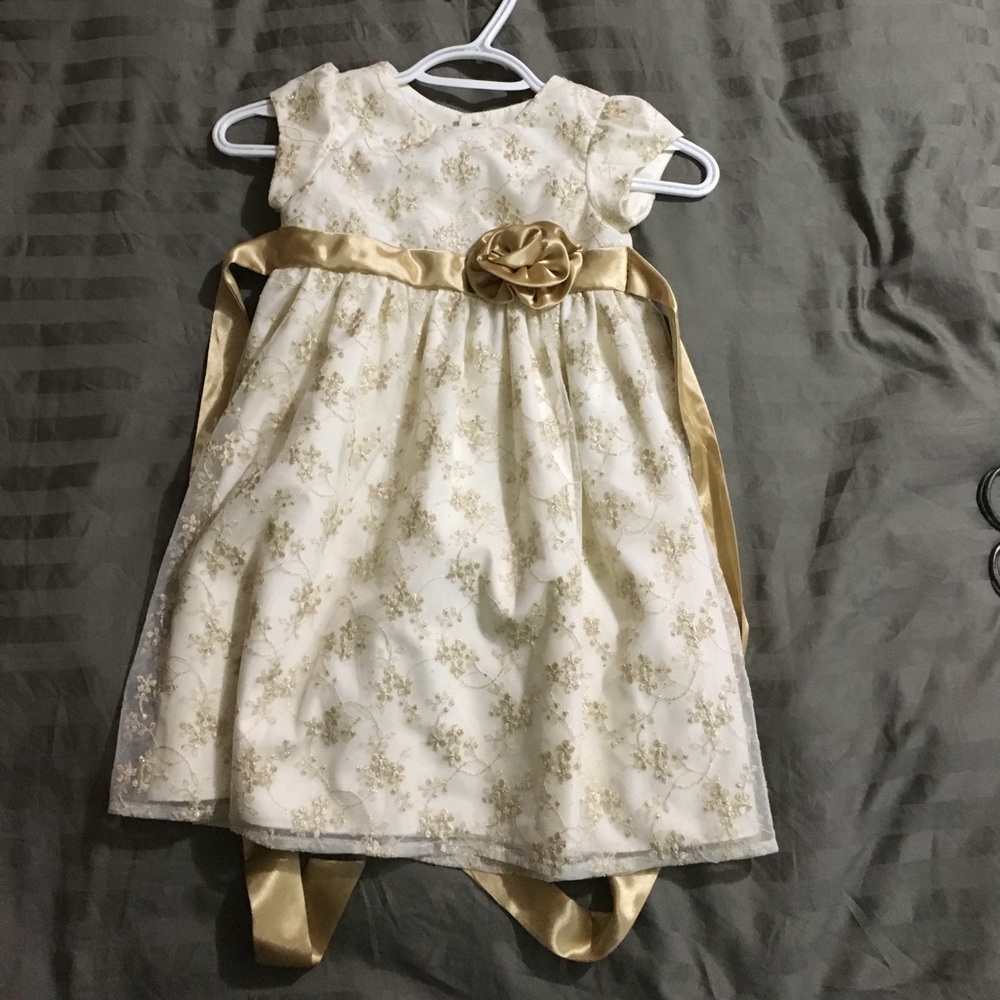 Laura Ashley size 4 girls dress