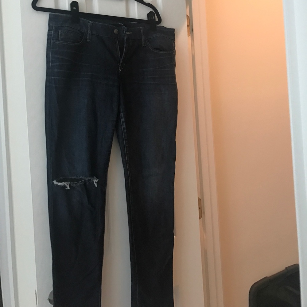 Joe's Jeans ripped knee Chelsea fit sz 31