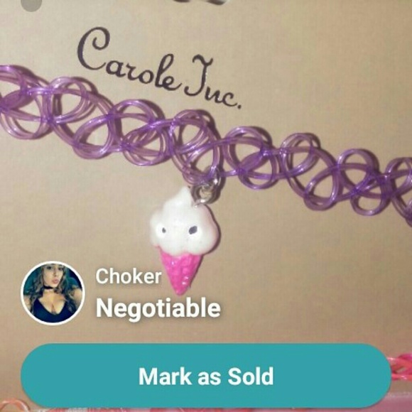 Chokers - Picture 2 of 3