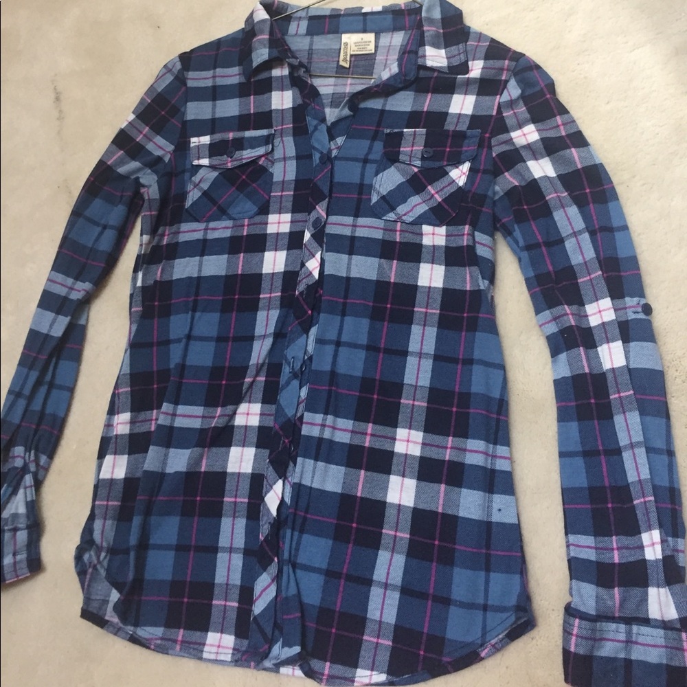 Long sleeved Flannel shirt Size S blue pink white