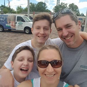 Meet your Posher, Lisa