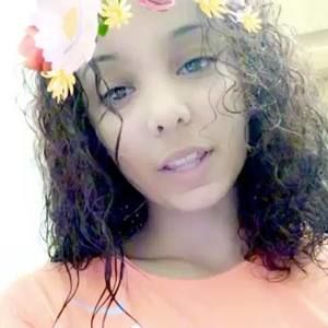 Meet your Posher, Alexia