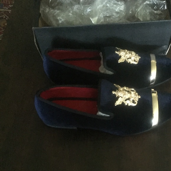 Loafer shoes