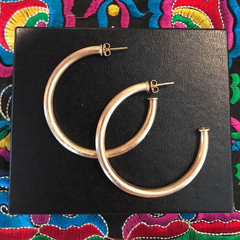 Bevello 'Sheila Fajl' Small Fav Hoop Earrings