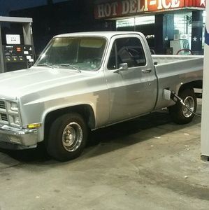 Meet your Posher, Pat