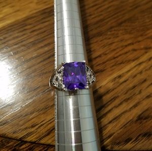 Ring Purple Amethyst 4 carat square stone. 925 SP.