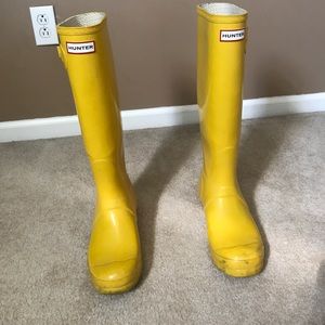 Hunter Gloss Tall Rain boots