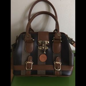 Fendi Vintage style small bag 💼