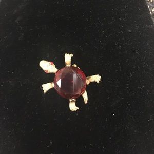 Turtle pendent