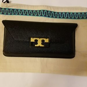 PRICE DROP**Tory Burch clutch