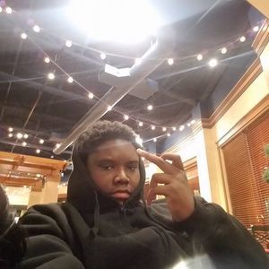 Meet your Posher, Larry