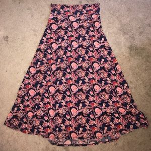 L Slinky Lularoe Maxi Skirt