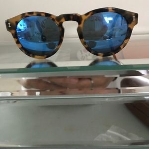 Ilesteva Sunglasses