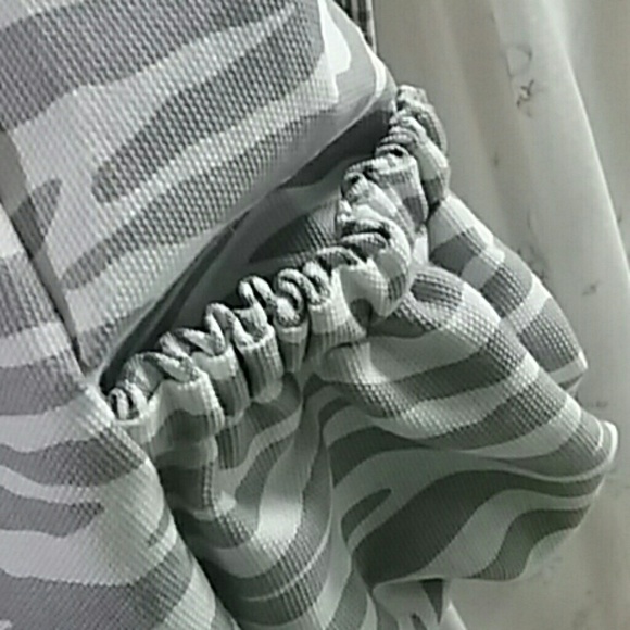 Zebra print hand made backpack brand new 4pockets - Picture 3 of 8