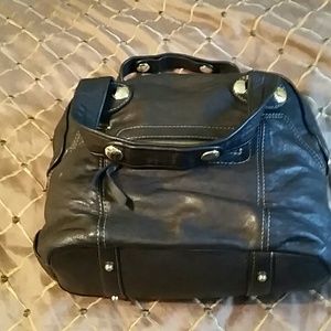 Gustto black satchel