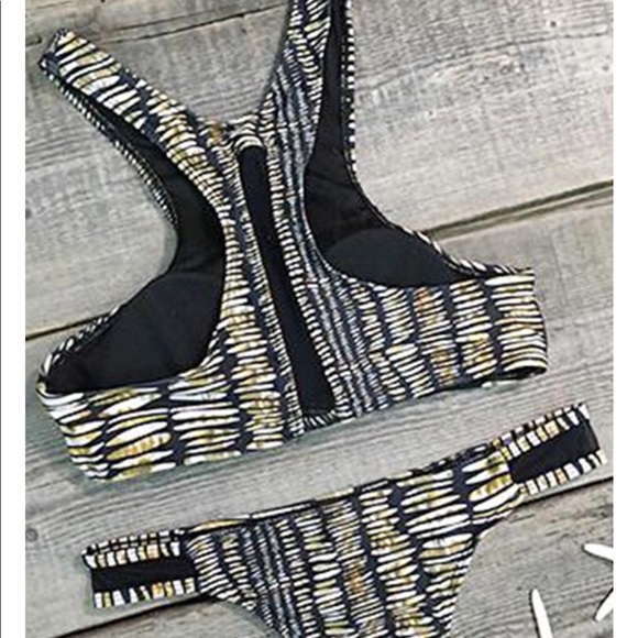 🎋⭐️5 STAR Rated ⭐️Golden Bamboo Bikini🎋 - Picture 3 of 6