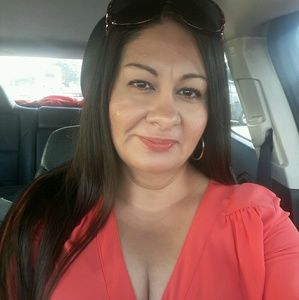 Meet your Posher, Jeanette