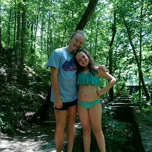 Meet your Posher, Shelby