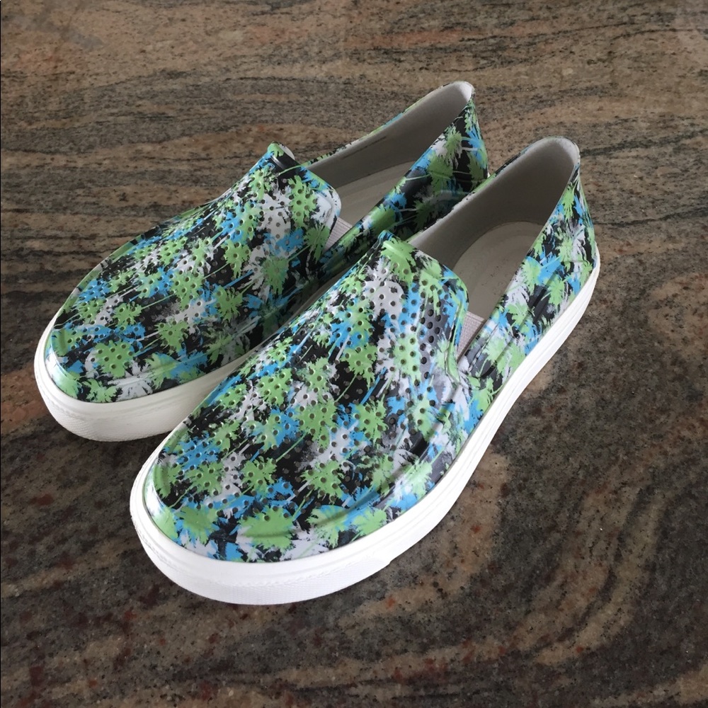 Crocs- Iconic Comfort