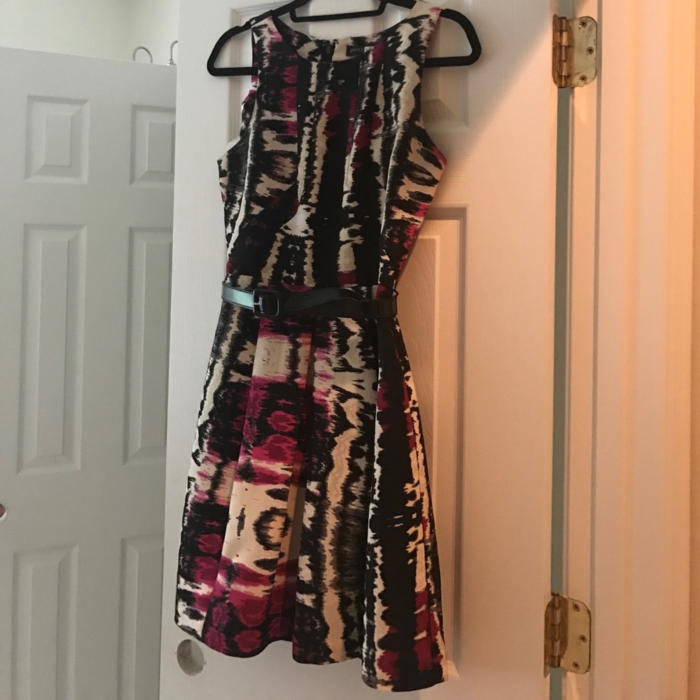 Plenty by Tracy Reese Fit and Flare size 4