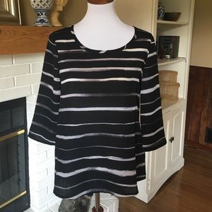 Express Black/White top/Blouse Size Small