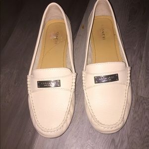 Coach loafers off-white.