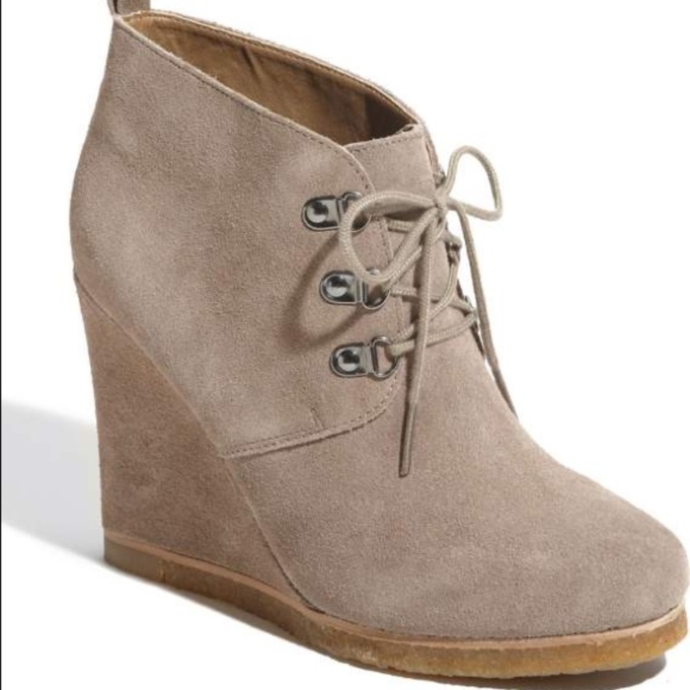 Steve Madden Tanngoo Bootie Taupe