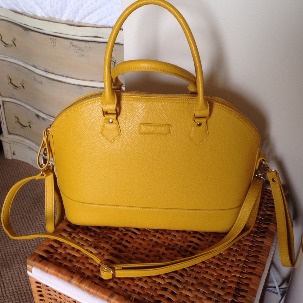 Coco & Kiwi diaper bag.