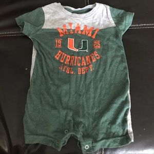 University of Miami boy/girl onesie - 6-9 months