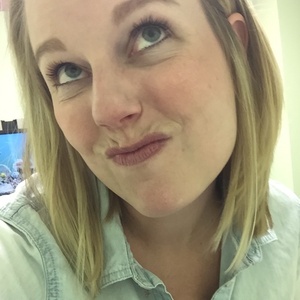 Meet your Posher, Lauren