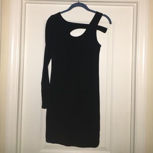 never worn before, tags still on it