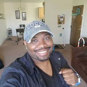 Meet your Posher, Bernard