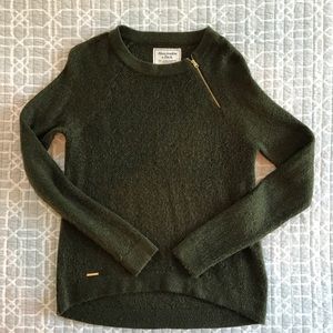 AF asymmetrical zip light sweater