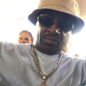 Meet your Posher, Eustace