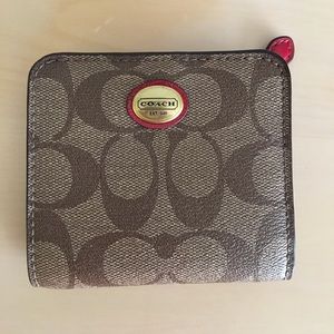 Coach wallet