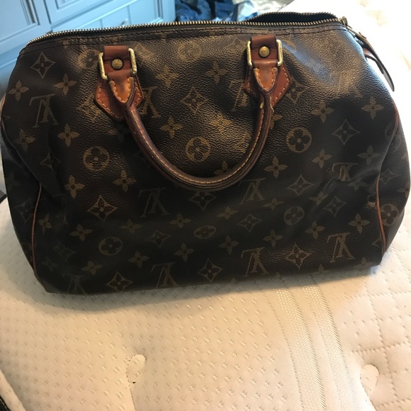 AUTHENTIC Louis Vuitton speedy - Picture 1 of 5