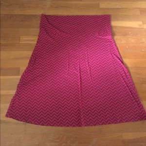 Old Navy Zigzag Skirt XXL
