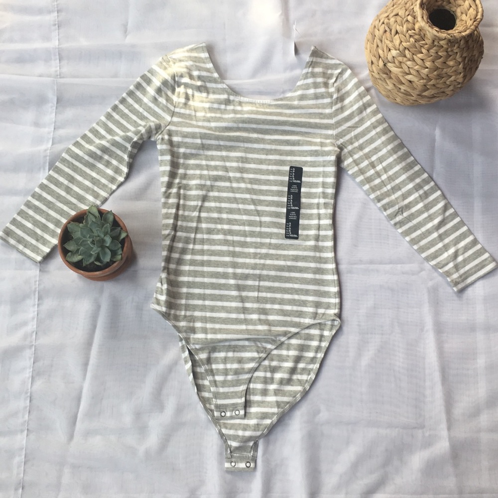 NWT Gap Bodysuit