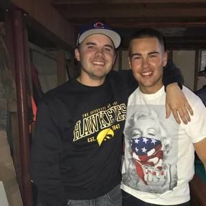 Meet your Posher, Dylan