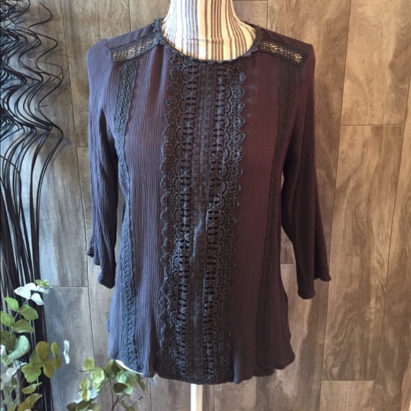 Maurices Tops - Maurice's button back blouse