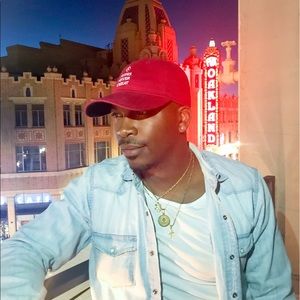 Meet your Posher, Demetrius