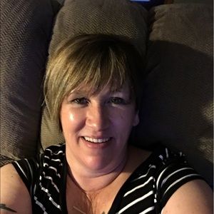 Meet your Posher, Ernestine