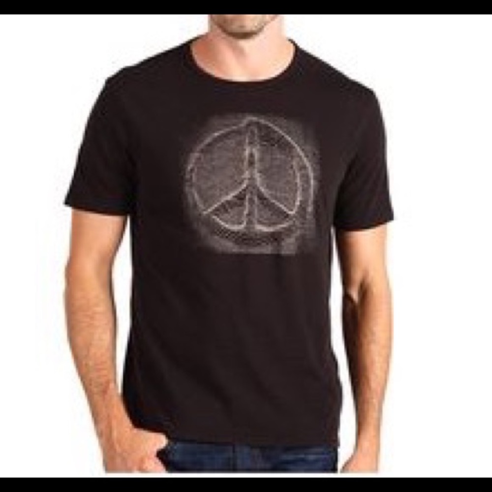 🎄 🎁 NWT Mens John Varvatos t-shirt