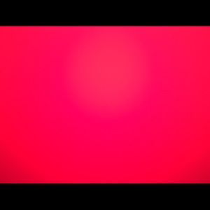 Meet your Posher, Claudia