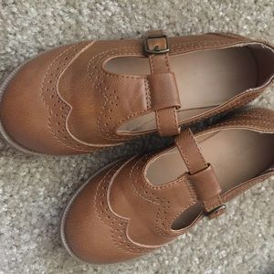 Toddler brown dress shoes