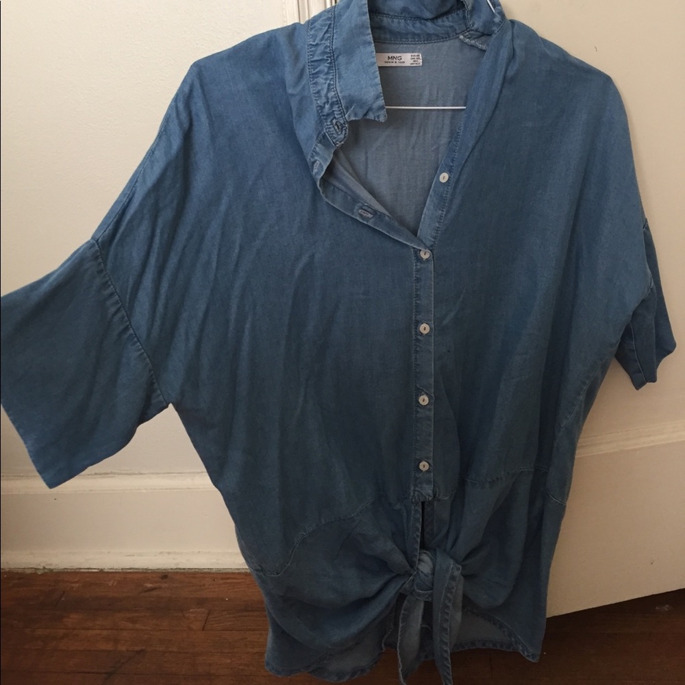 Soft denim top with front tie