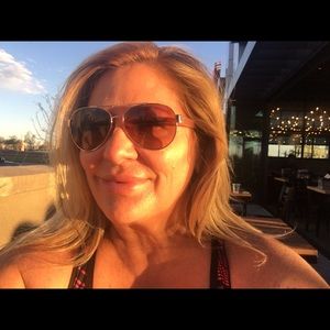 Meet your Posher, Cindy