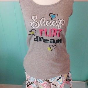 Pajama Set/ Tank Top & Shorts Size Large