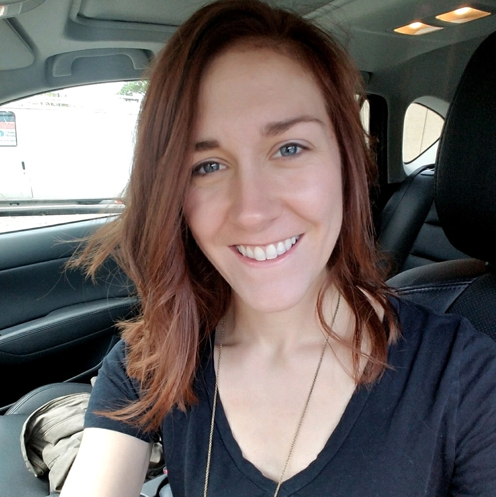 Meet your Posher, Lauren