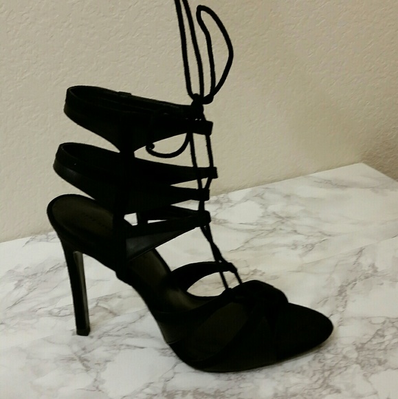 Zara Shoes - Zara heels size 8